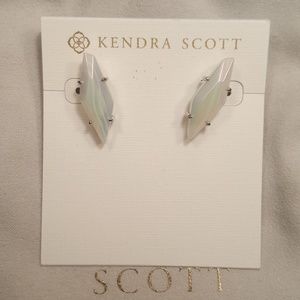 Kendra Scott Belinda White Agate Iridescent Studs